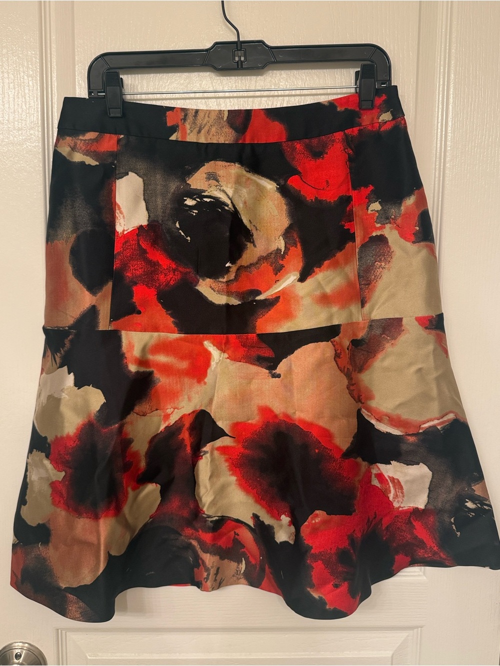 Moschino 100% Silk Red & Black Abstract Floral Skirt Size 10